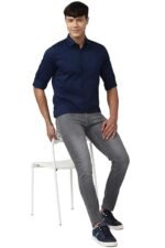 Men's Solid Casual Shirt - Image 2