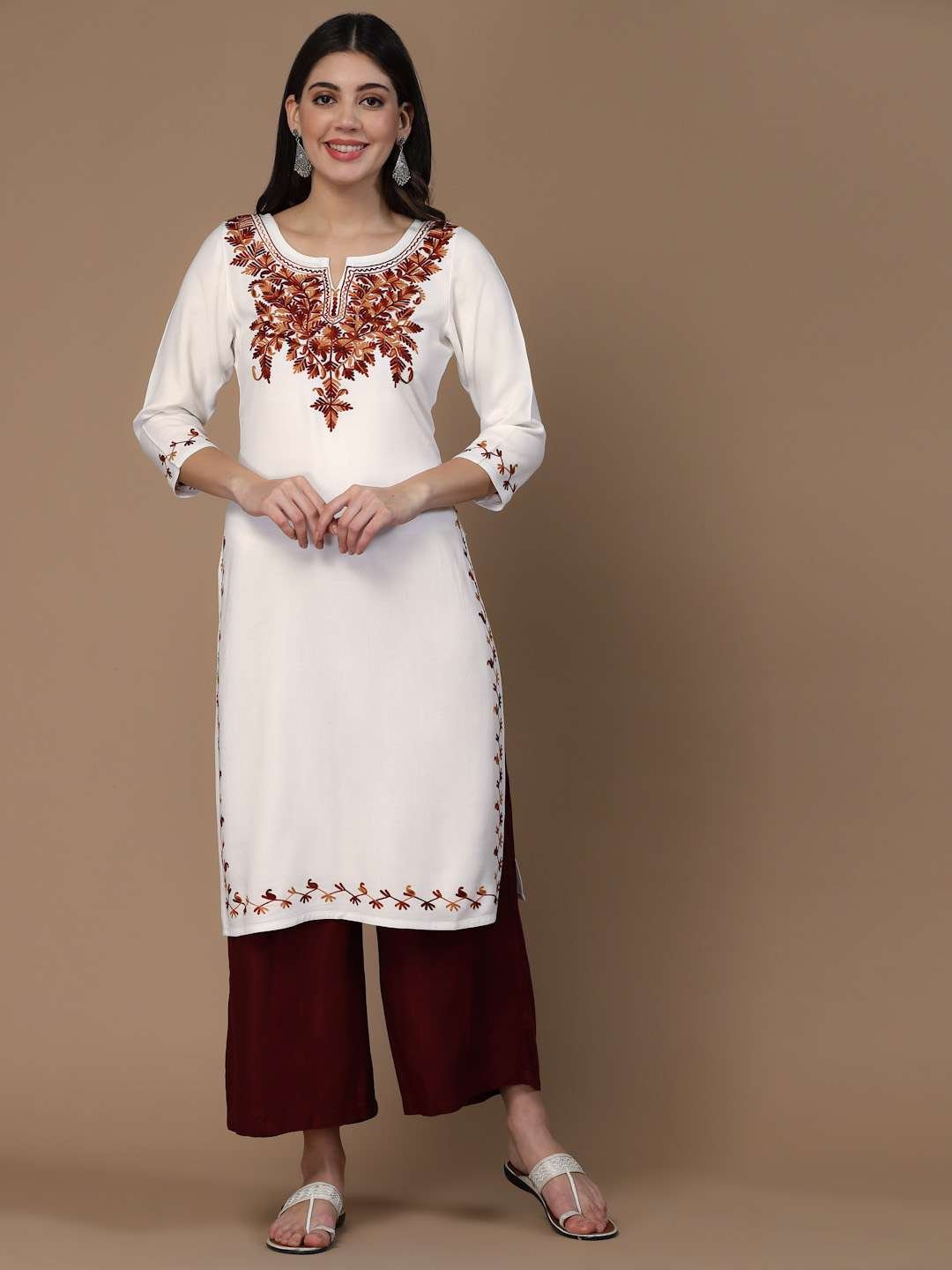 Offwhite-Kerry-Long1.jpg White Kashmiri Embroidered Kurti - Image 1