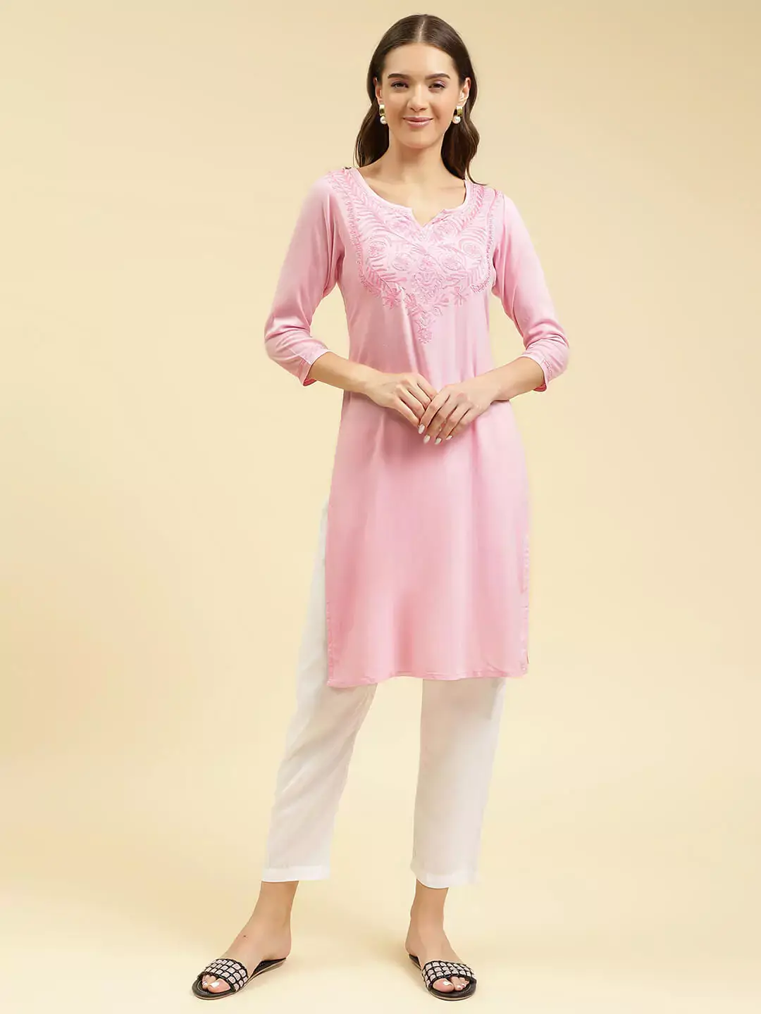 tjor-pink-long1.webp Pink Silk Embroidered Kashmiri Kurti - Image 1